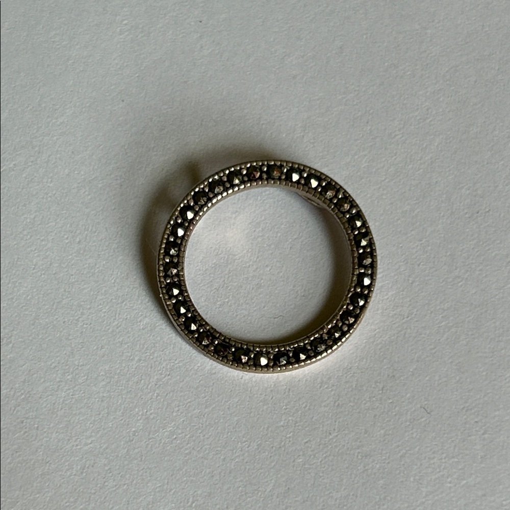 925 Sterling Silver Marcasite Circle Pendant
